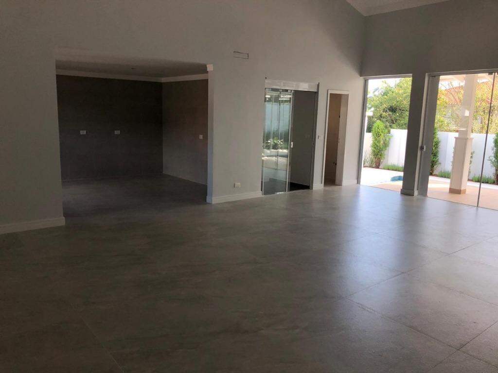 Casa à venda com 3 quartos, 433m² - Foto 9