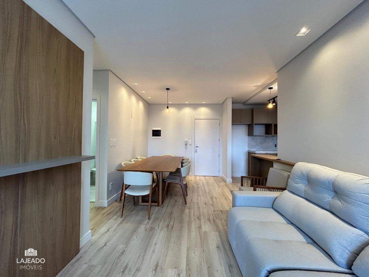 Apartamento à venda com 2 quartos, 76m² - Foto 6