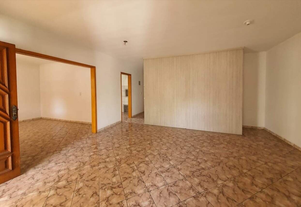 Casa à venda com 3 quartos, 244m² - Foto 6