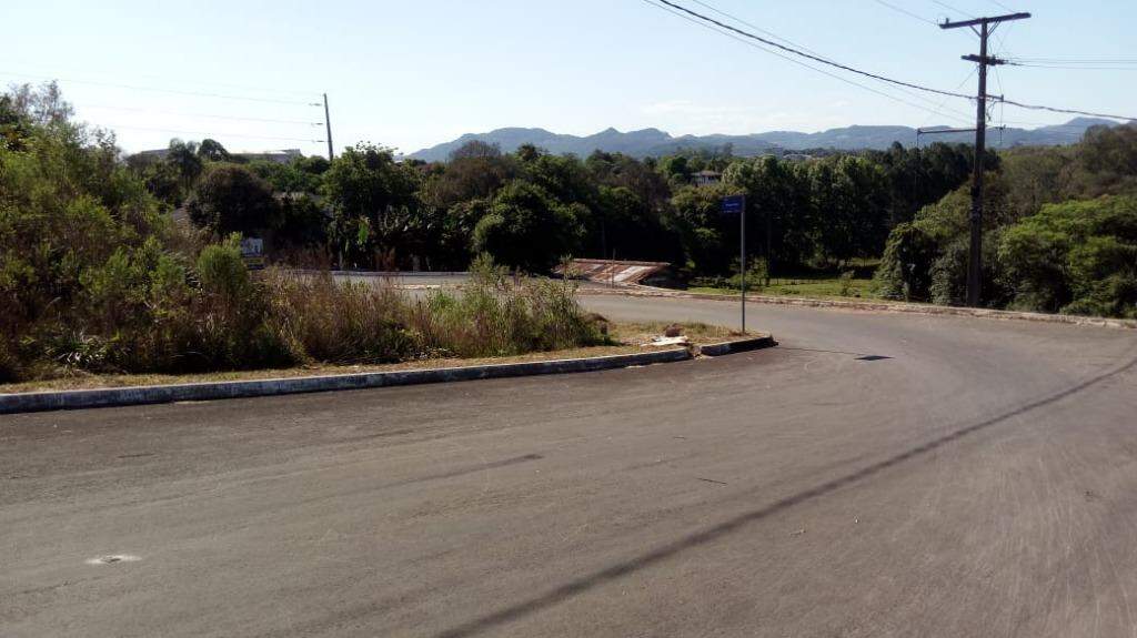 Terreno à venda no Carneiros: 