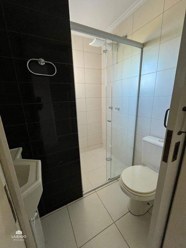 Apartamento à venda com 2 quartos, 69m² - Foto 13