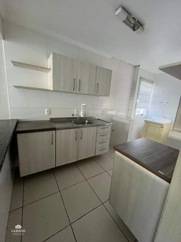 Apartamento à venda com 2 quartos, 69m² - Foto 6