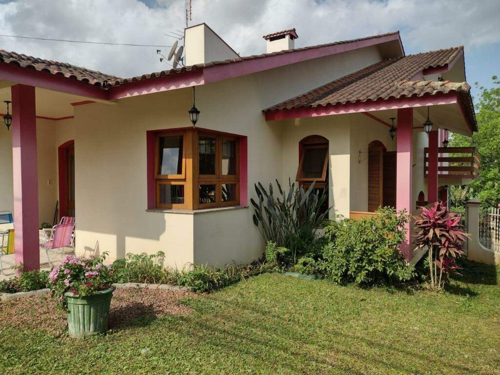 Casa à venda no Moinhos: 