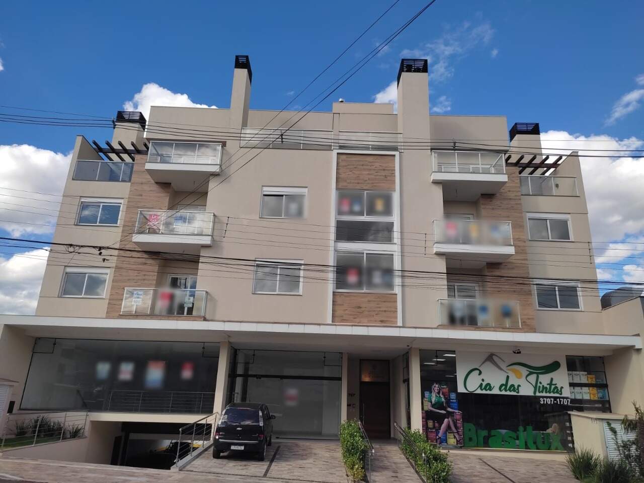 Apartamento à venda com 2 quartos, 60m² - Foto 1