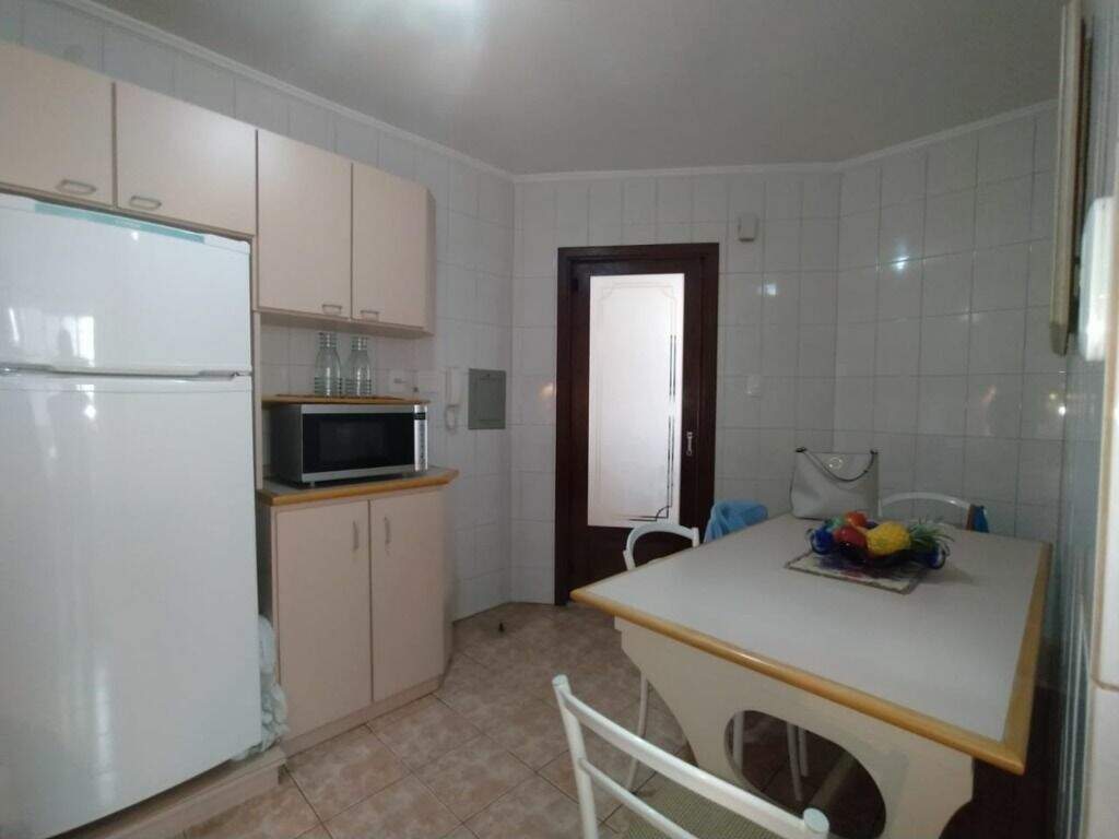 Apartamento à venda com 3 quartos, 101m² - Foto 7