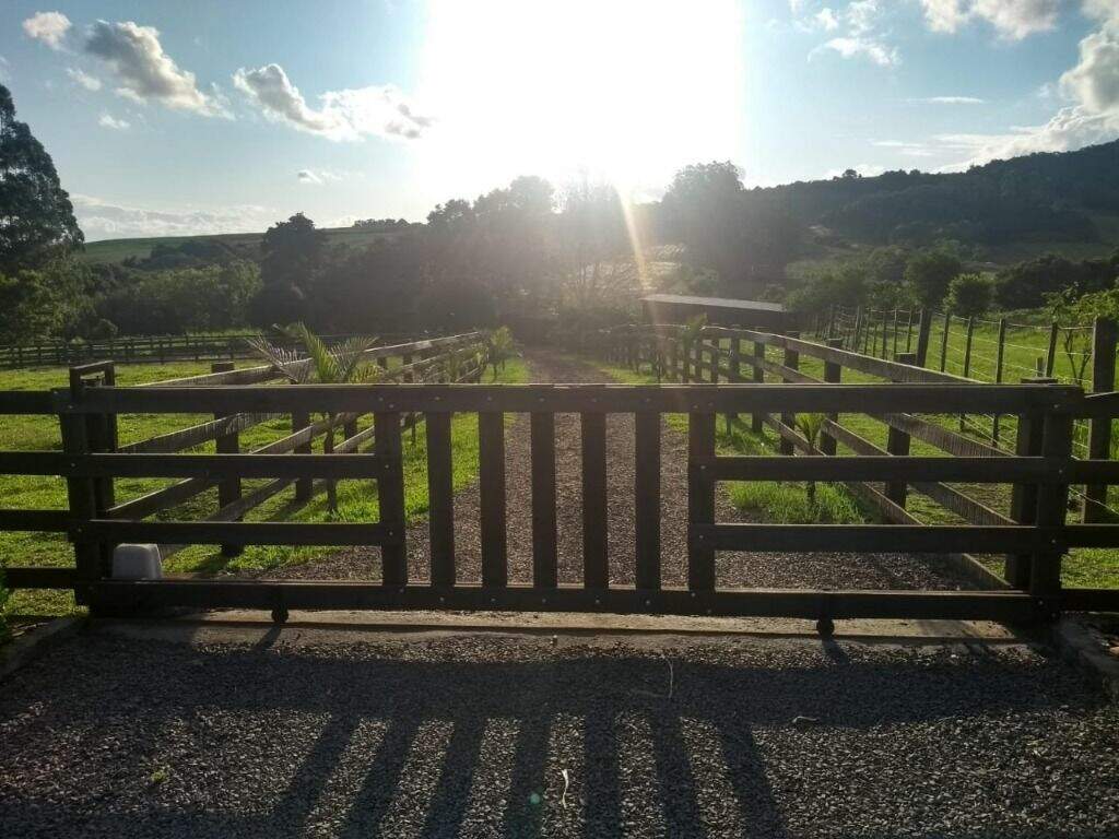 Fazenda à venda com 2 quartos, 5048m² - Foto 3