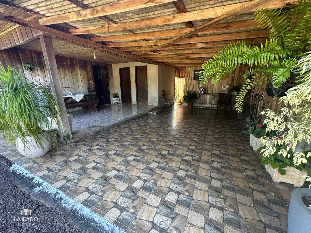 Fazenda à venda com 2 quartos, 5048m² - Foto 11