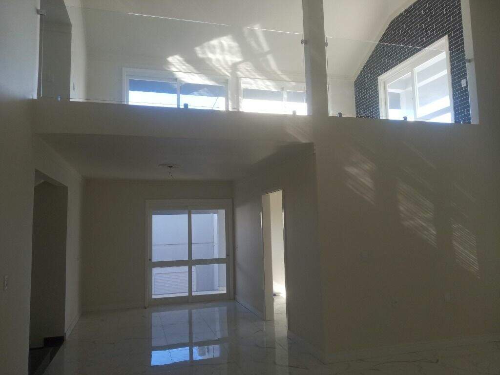 Casa à venda com 3 quartos, 366m² - Foto 18