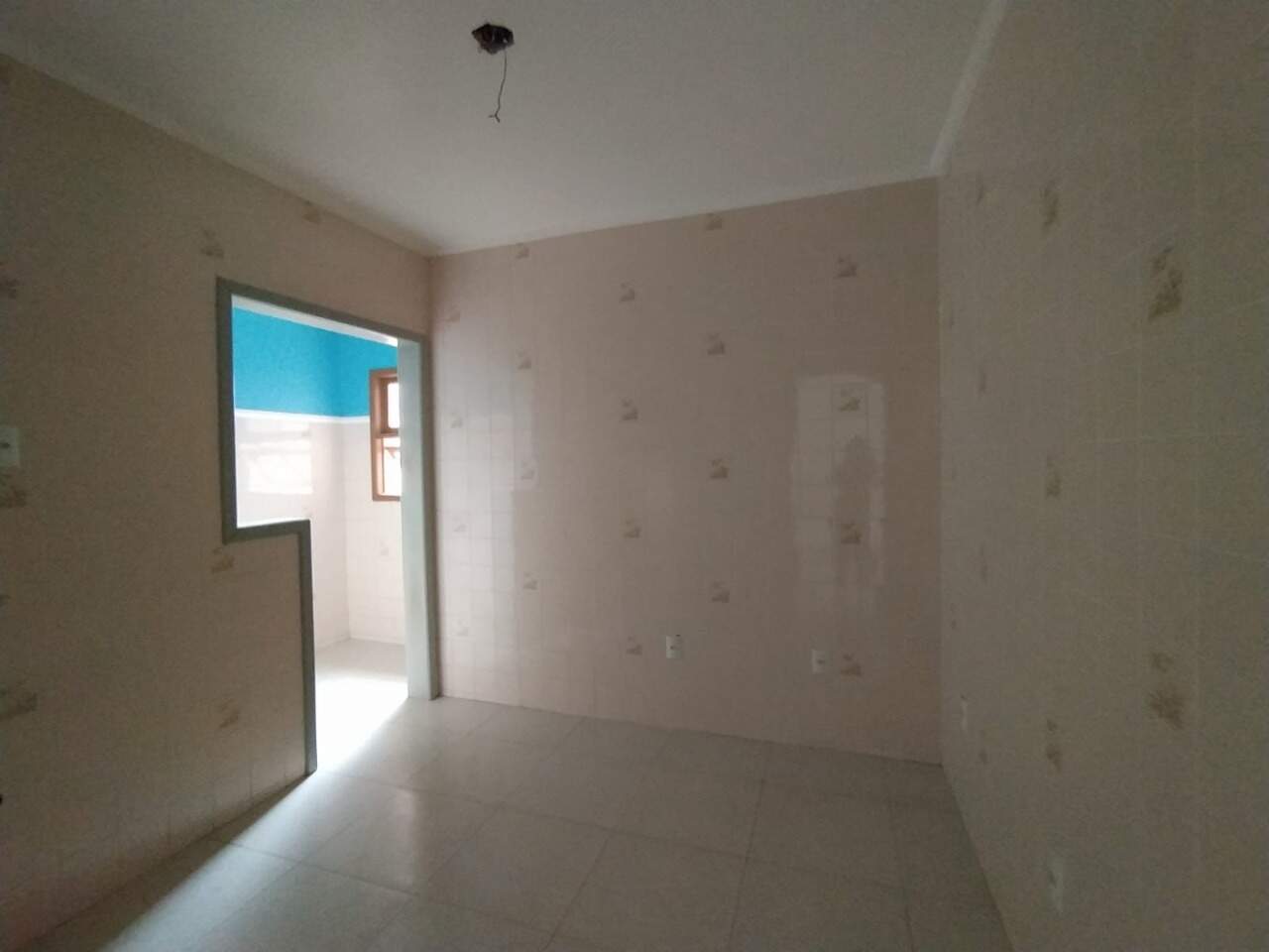 Apartamento à venda com 3 quartos, 107m² - Foto 6