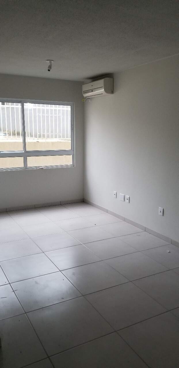 Apartamento à venda com 2 quartos, 74m² - Foto 3