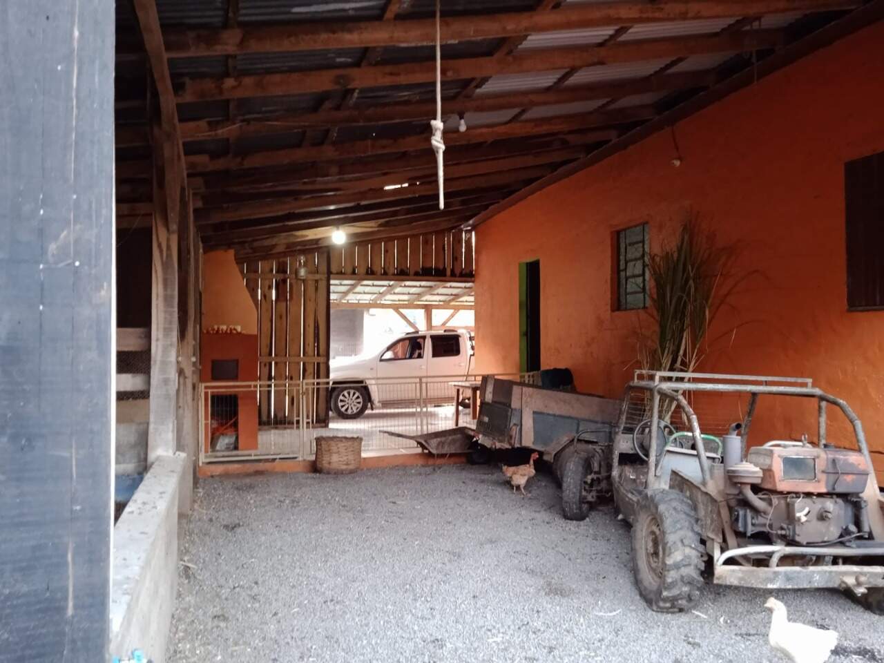 Fazenda à venda com 2 quartos, 270m² - Foto 8