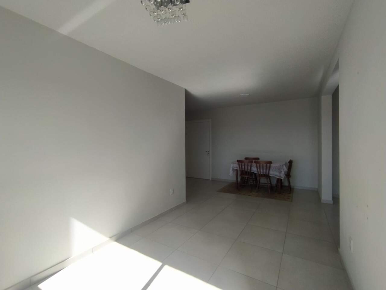 Apartamento à venda com 2 quartos, 62m² - Foto 5