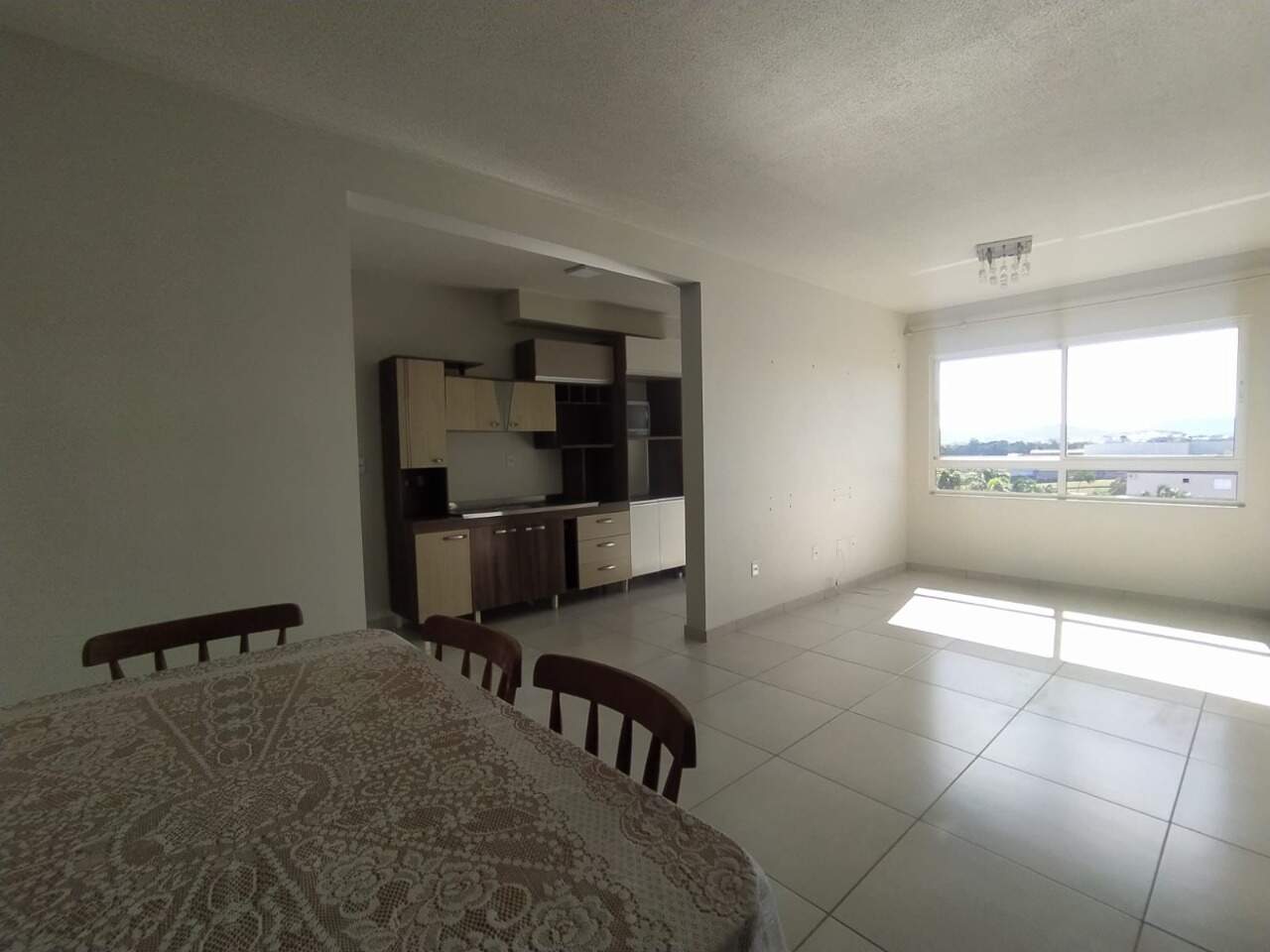 Apartamento à venda com 2 quartos, 62m² - Foto 2