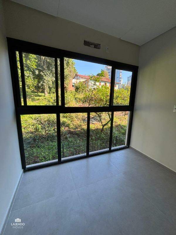 Apartamento à venda com 2 quartos, 59m² - Foto 8