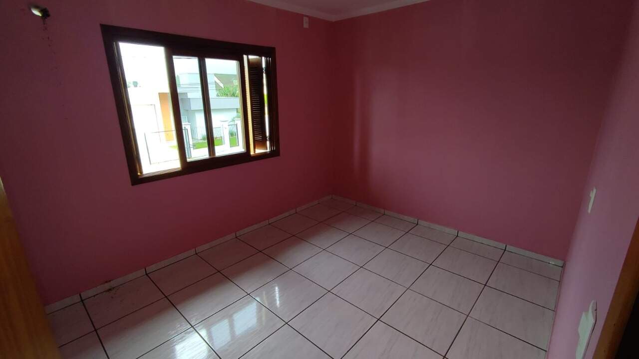 Casa à venda com 2 quartos, 77m² - Foto 4