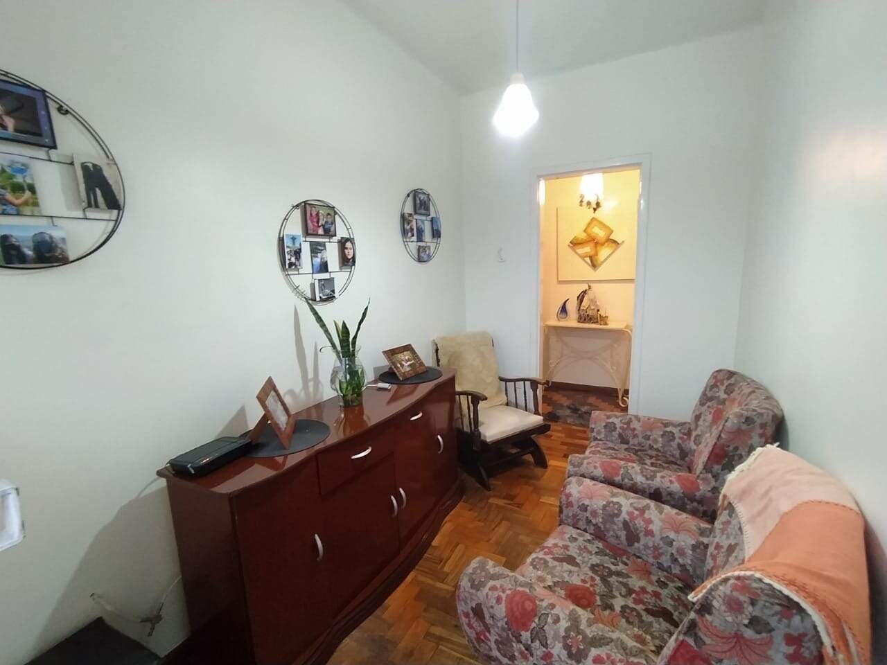 Apartamento à venda com 3 quartos, 131m² - Foto 3