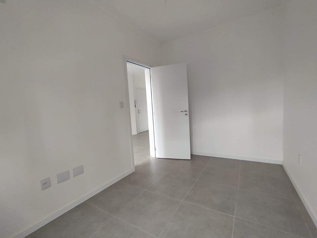 Apartamento à venda com 1 quarto, 41m² - Foto 9