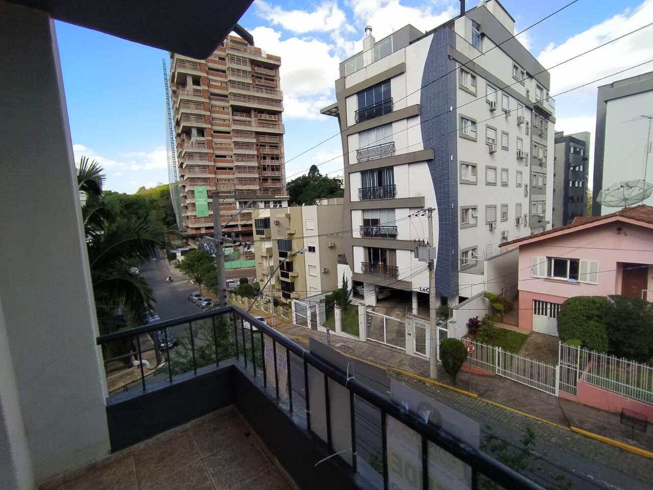 Apartamento à venda com 2 quartos, 80m² - Foto 11