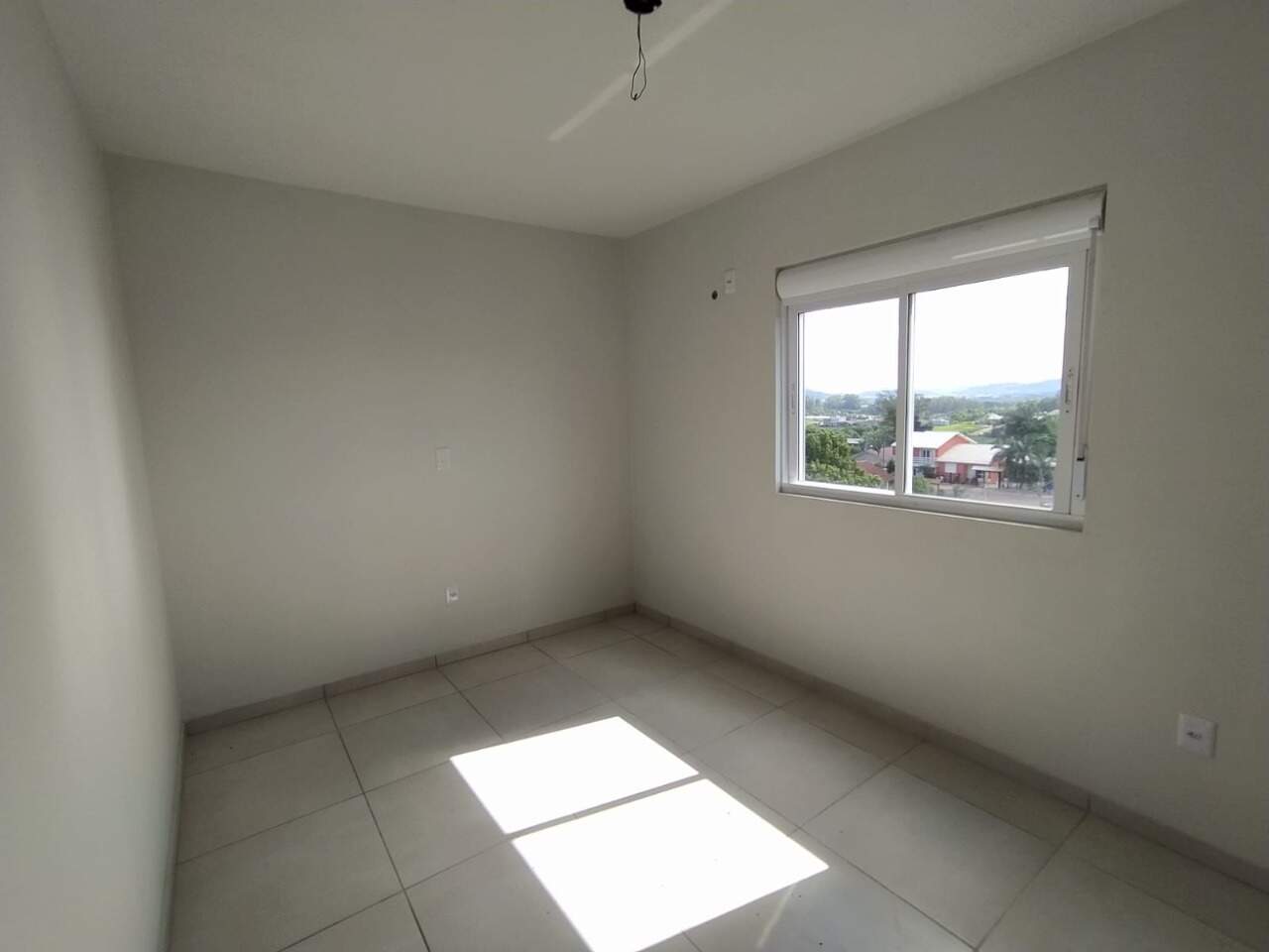 Apartamento à venda com 2 quartos, 75m² - Foto 8