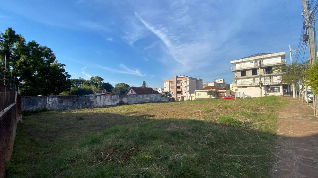 Terreno à venda, 1370m² - Foto 2