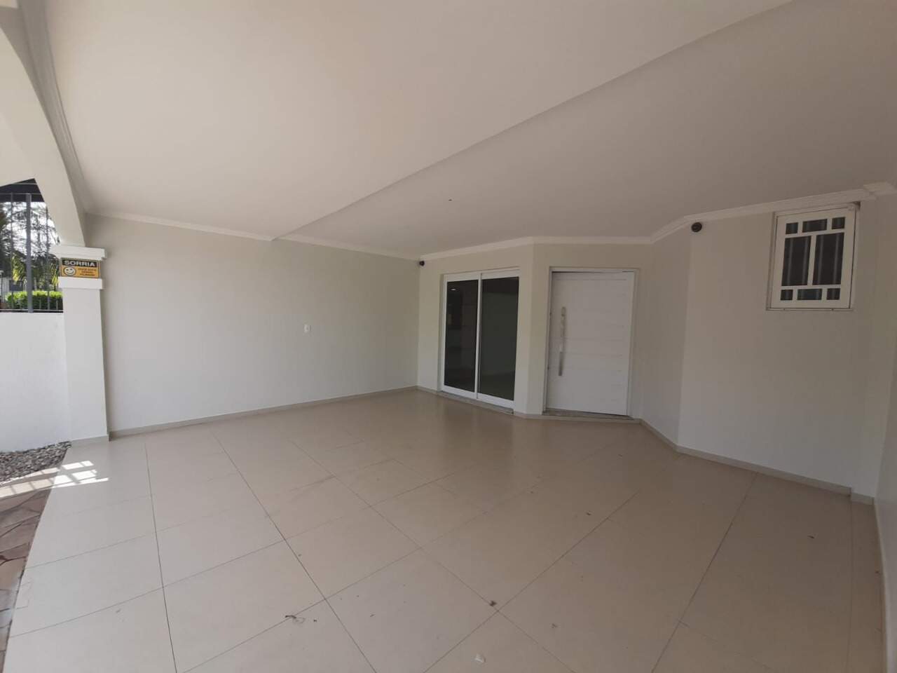 Sobrado à venda com 3 quartos, 204m² - Foto 2