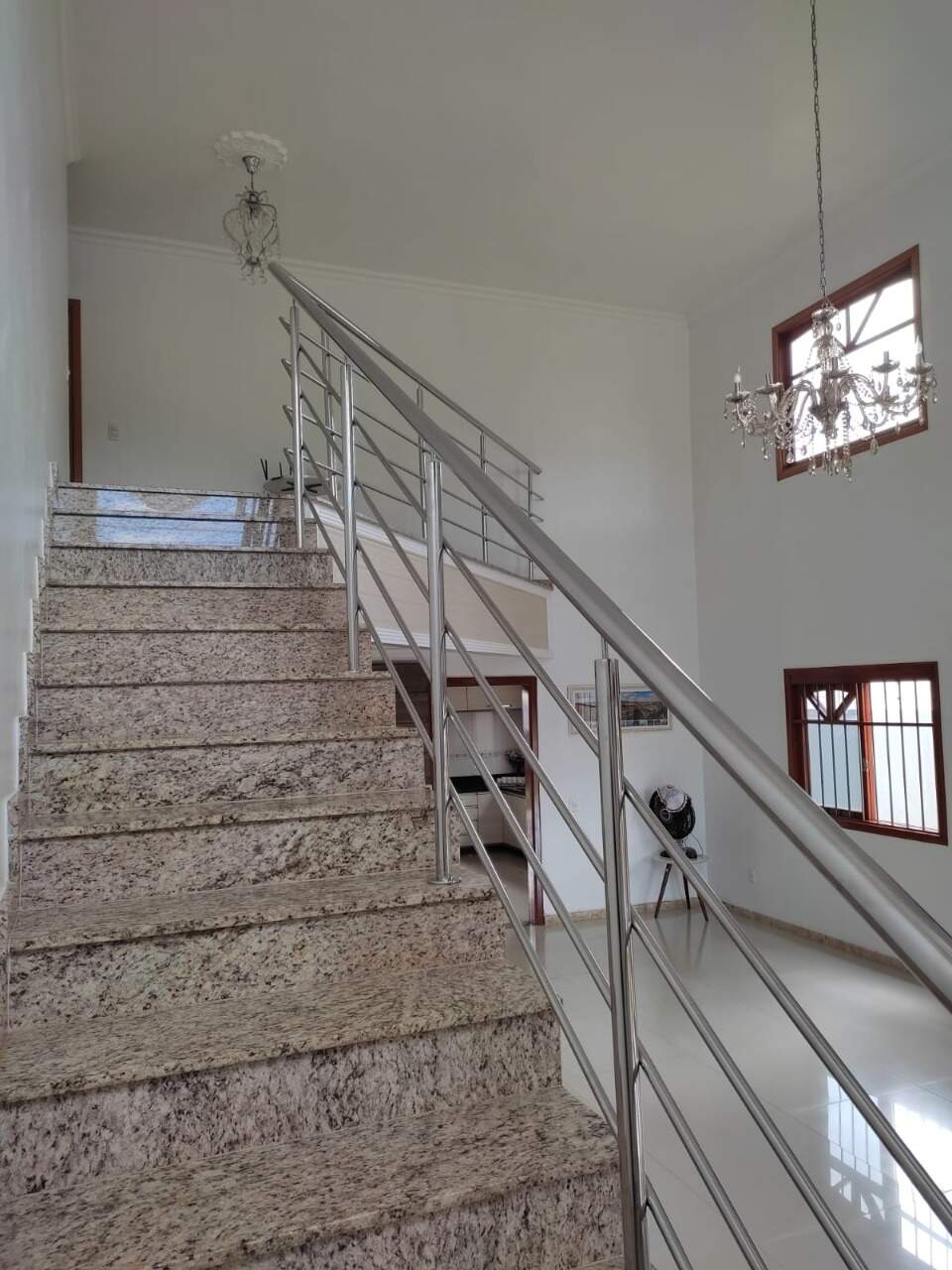 Casa à venda com 3 quartos, 330m² - Foto 19