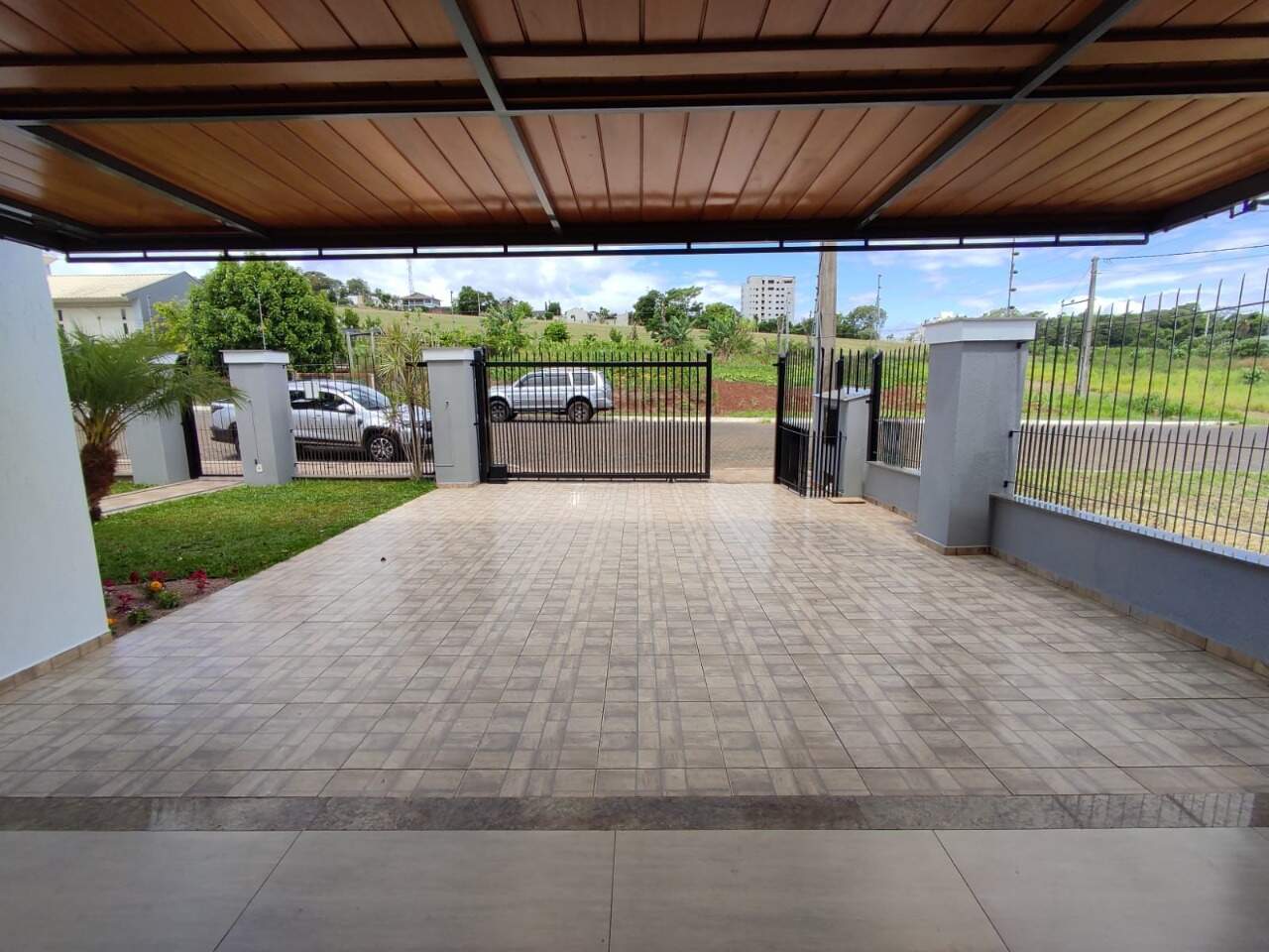 Casa à venda com 3 quartos, 330m² - Foto 6