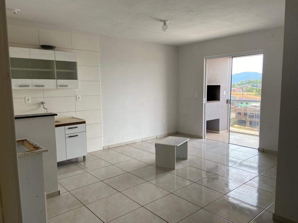 Apartamento à venda com 2 quartos, 58m² - Foto 2