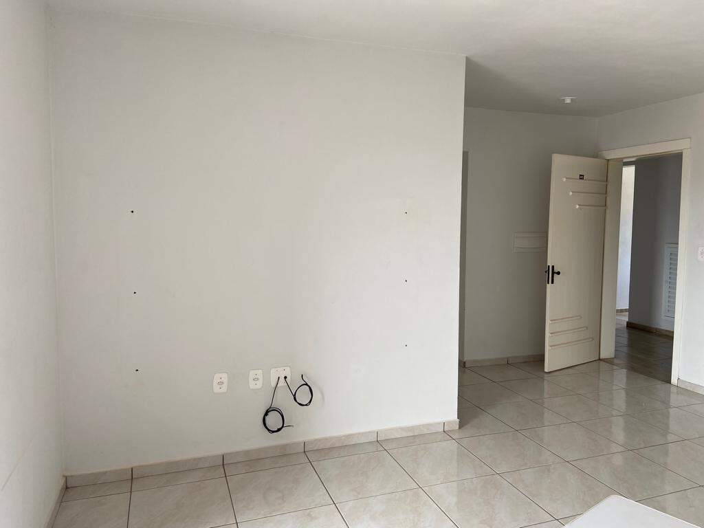 Apartamento à venda com 2 quartos, 58m² - Foto 7