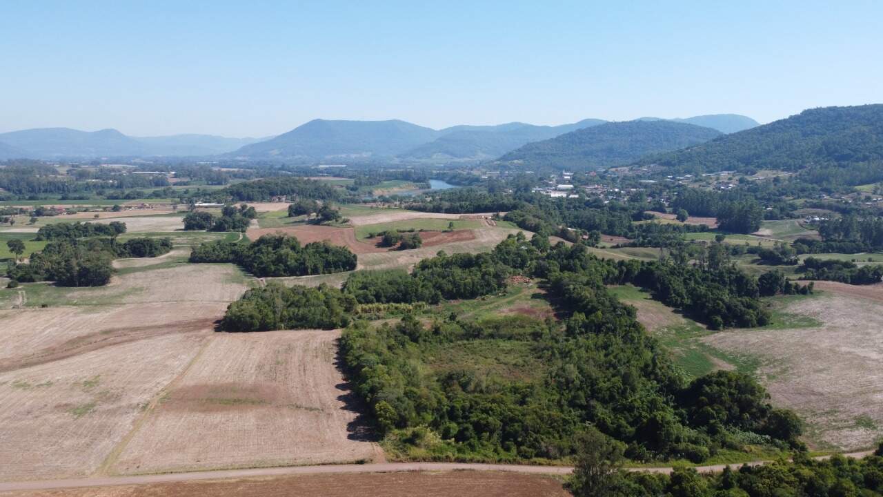 Terreno à venda, 73000m² - Foto 2