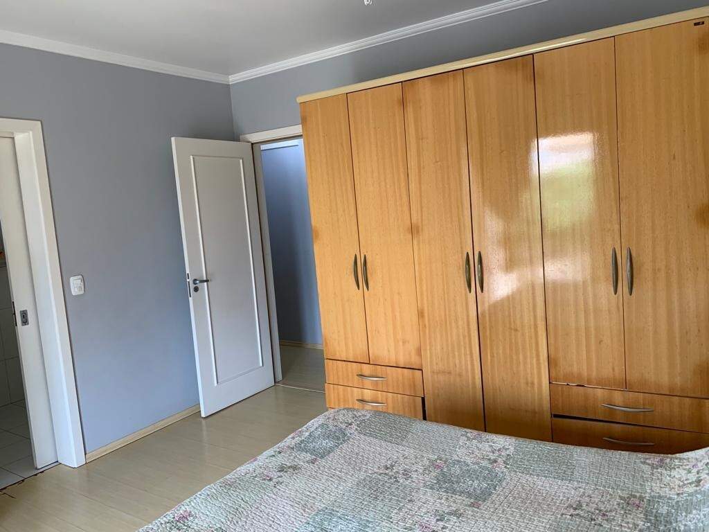 Casa à venda com 3 quartos, 360m² - Foto 10