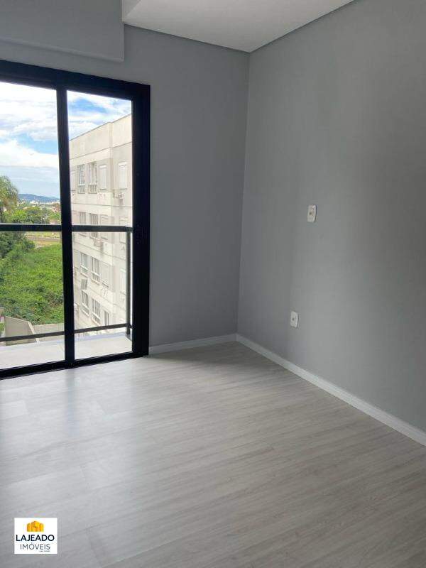 Apartamento à venda no Universitário: 