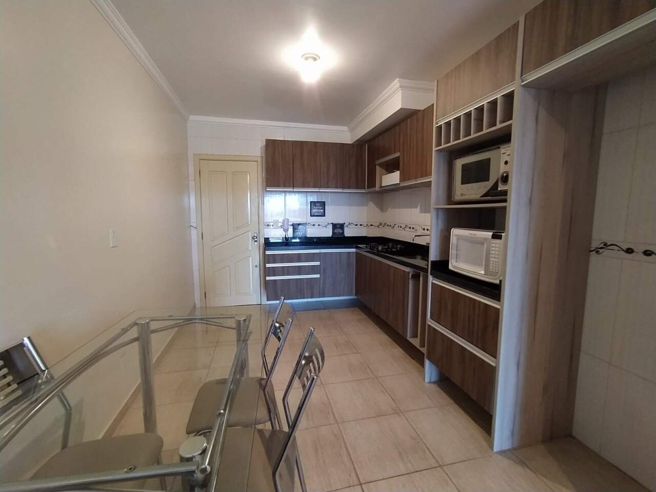 Apartamento à venda com 2 quartos, 65m² - Foto 9