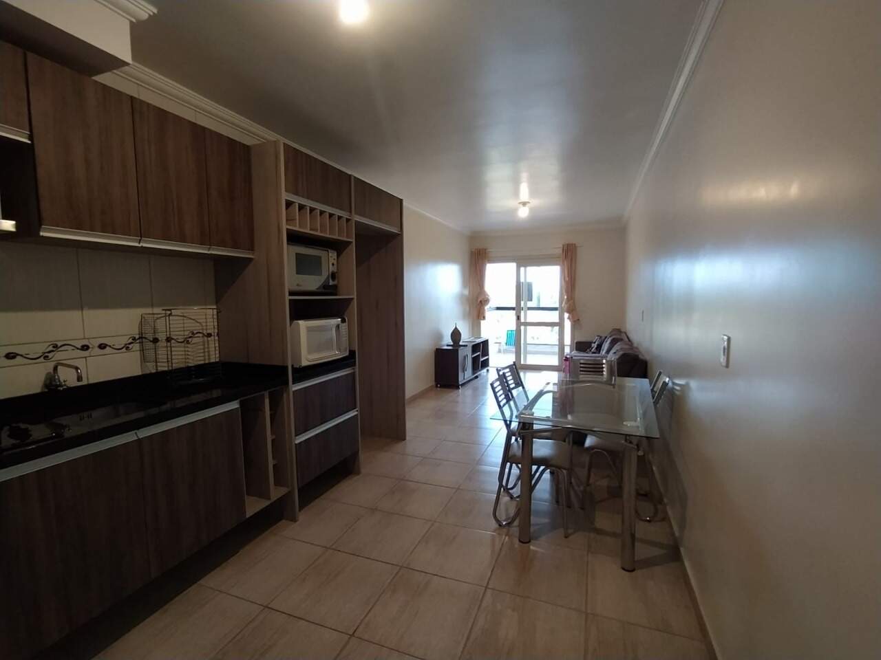 Apartamento à venda com 2 quartos, 65m² - Foto 2