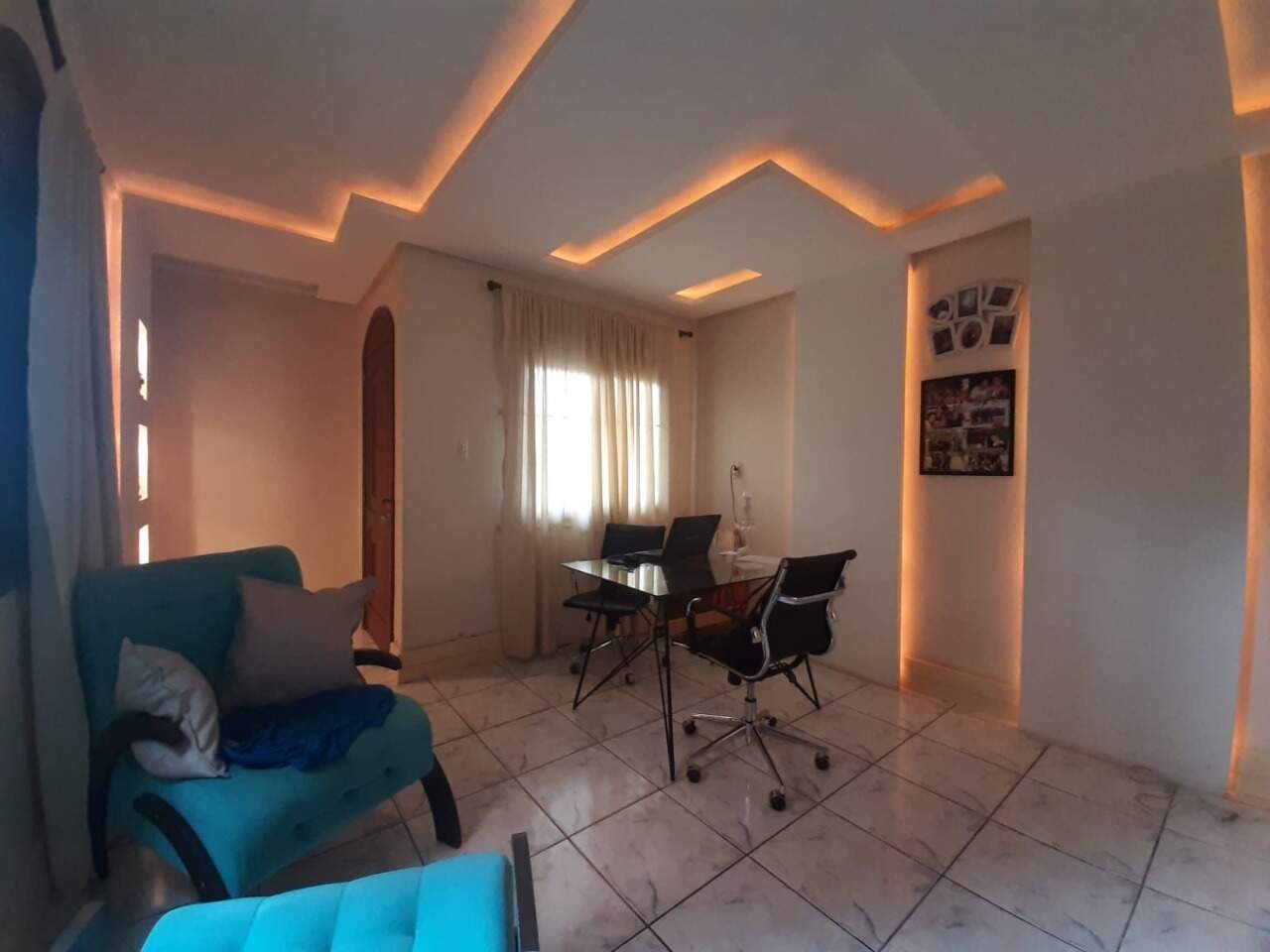 Casa à venda com 3 quartos, 270m² - Foto 3