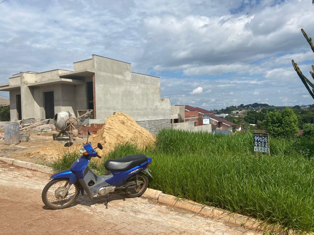 Terreno à venda no Olarias: 