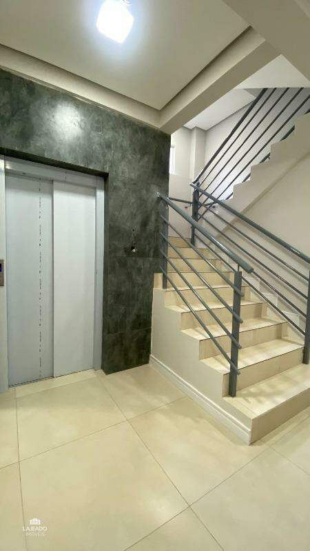 Apartamento à venda com 2 quartos, 43m² - Foto 9