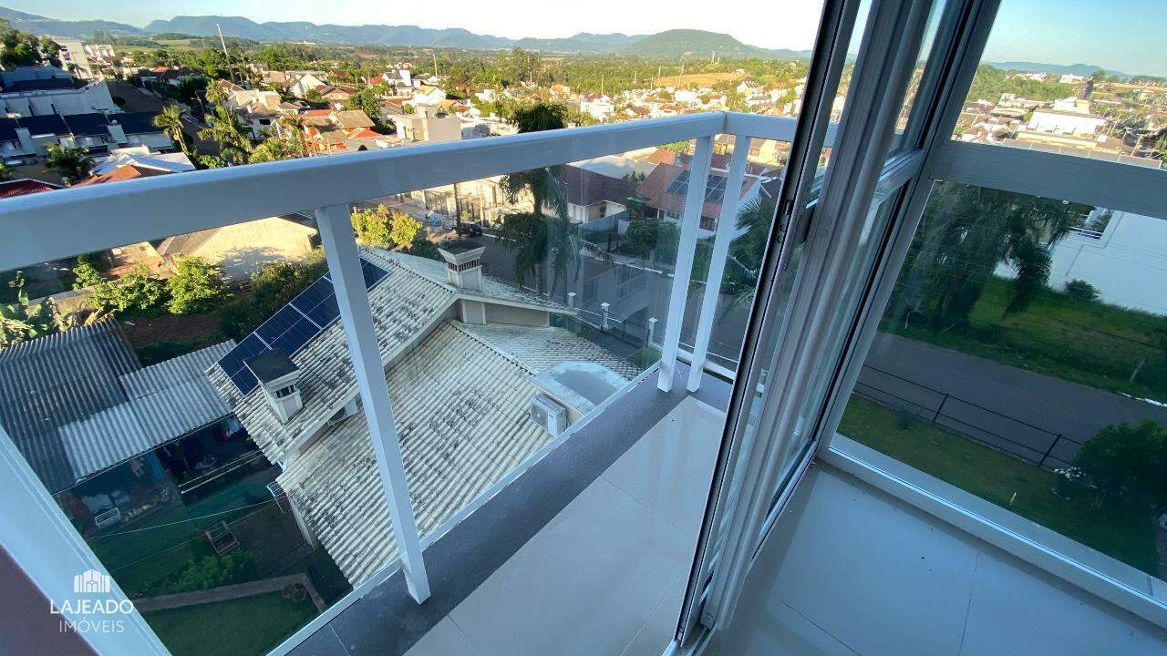 Apartamento à venda com 2 quartos, 43m² - Foto 2
