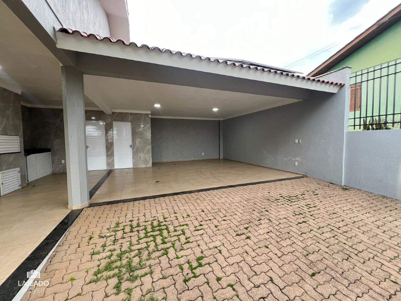 Casa à venda com 4 quartos, 236m² - Foto 5