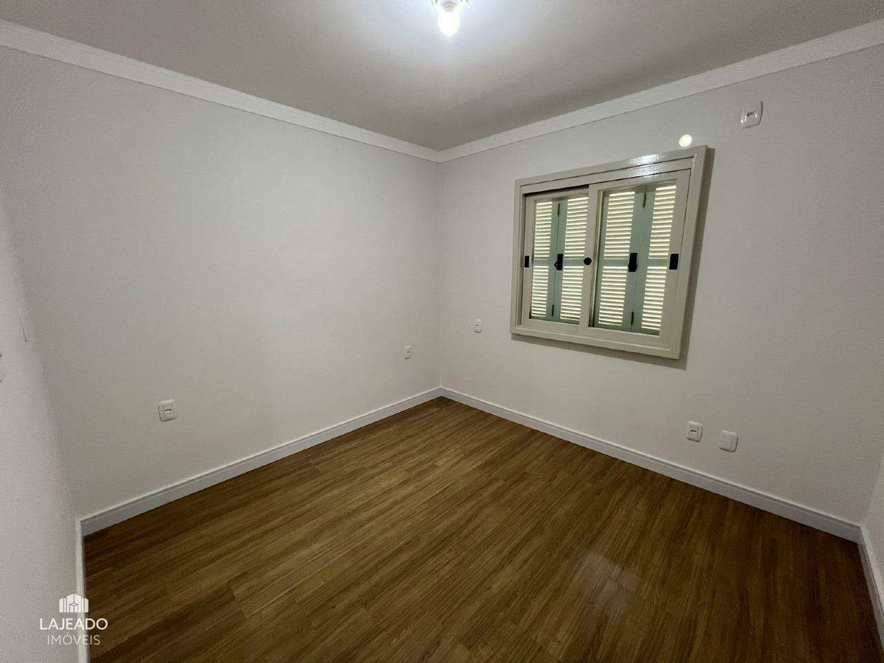 Sobrado à venda no Alto do Parque: 