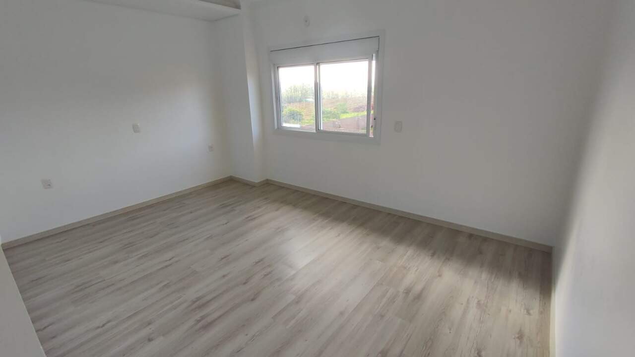 Casa à venda com 3 quartos, 220m² - Foto 11