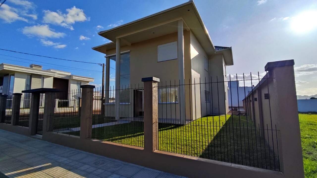 Casa à venda com 3 quartos, 220m² - Foto 5