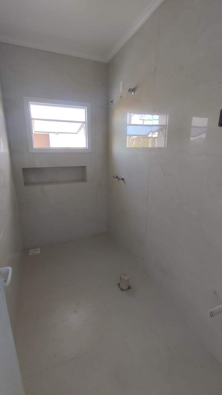 Casa à venda com 3 quartos, 220m² - Foto 17