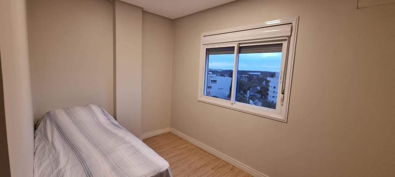 Apartamento à venda com 2 quartos, 62m² - Foto 9