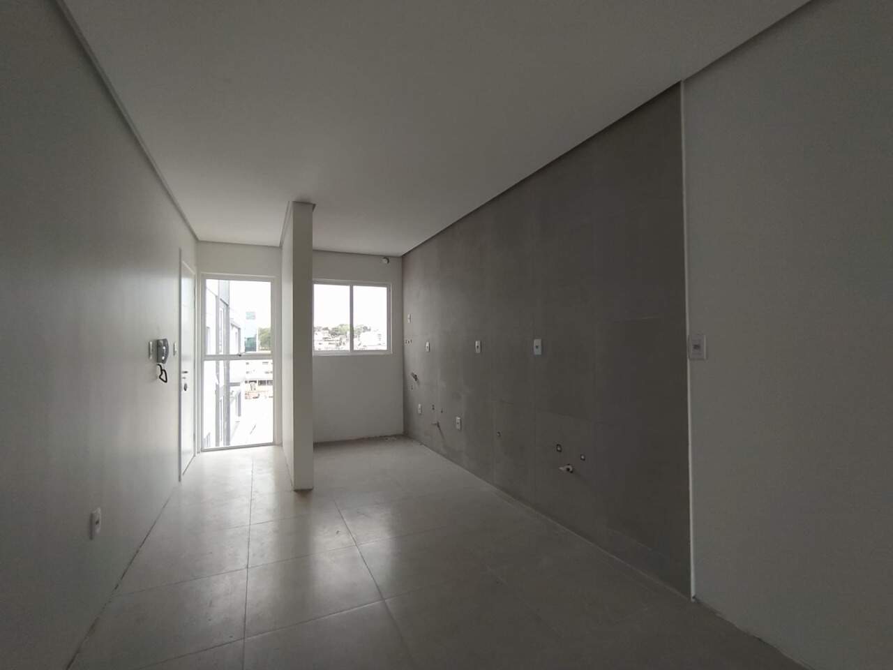 Apartamento à venda com 2 quartos, 77m² - Foto 3