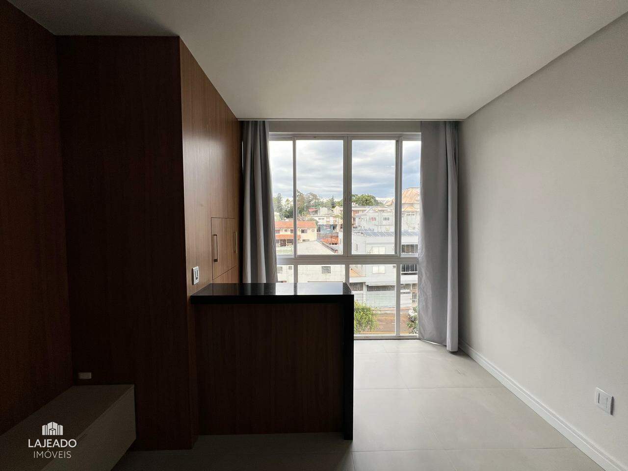 Apartamento à venda com 2 quartos, 81m² - Foto 6