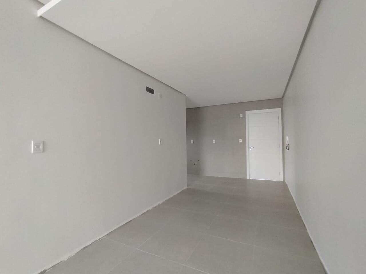 Apartamento à venda com 2 quartos, 61m² - Foto 5