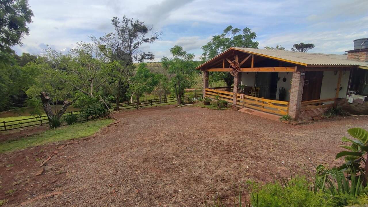 Fazenda à venda com 4 quartos, 175m² - Foto 17