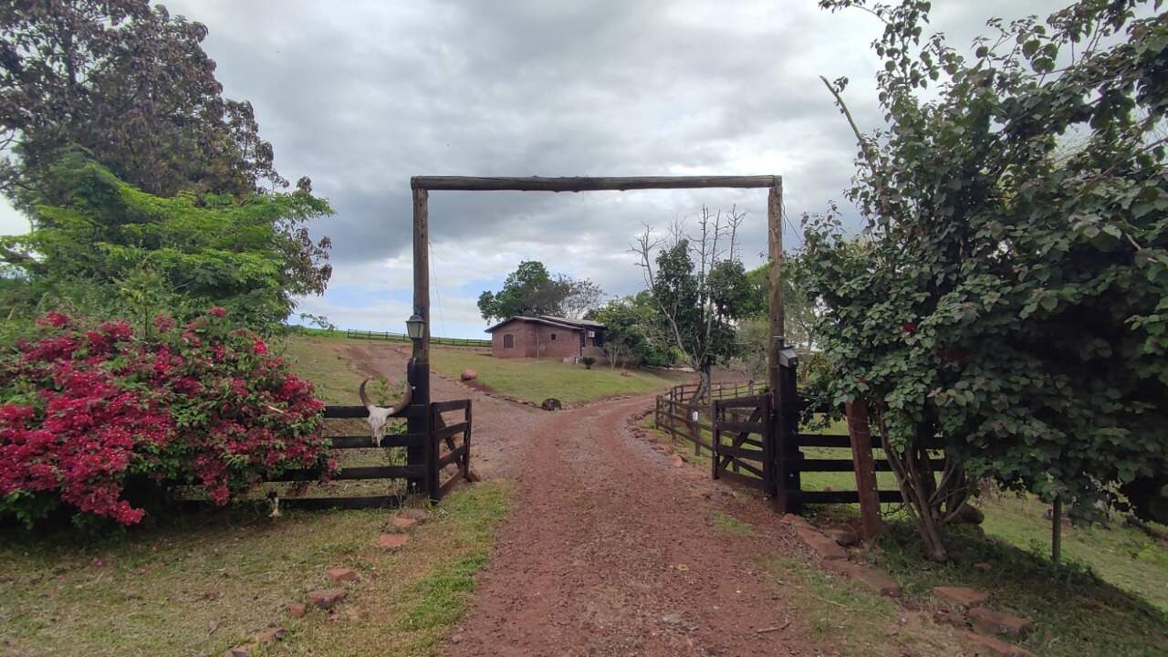 Fazenda à venda com 4 quartos, 175m² - Foto 32