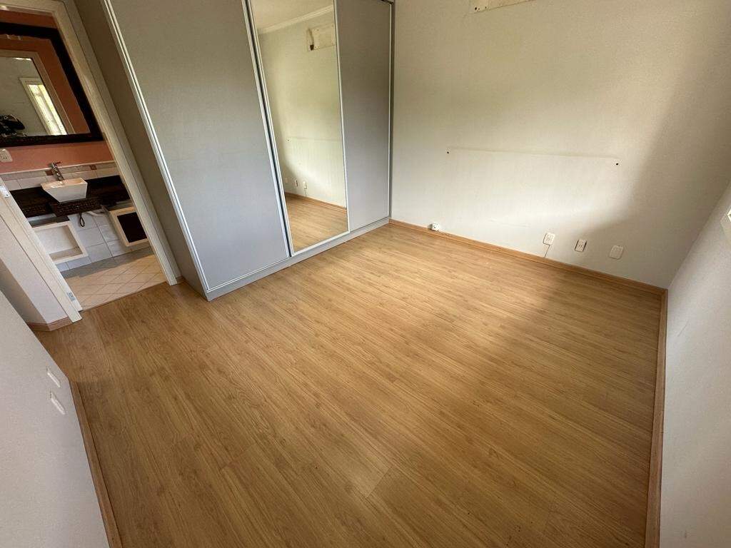 Casa à venda com 3 quartos, 142m² - Foto 12